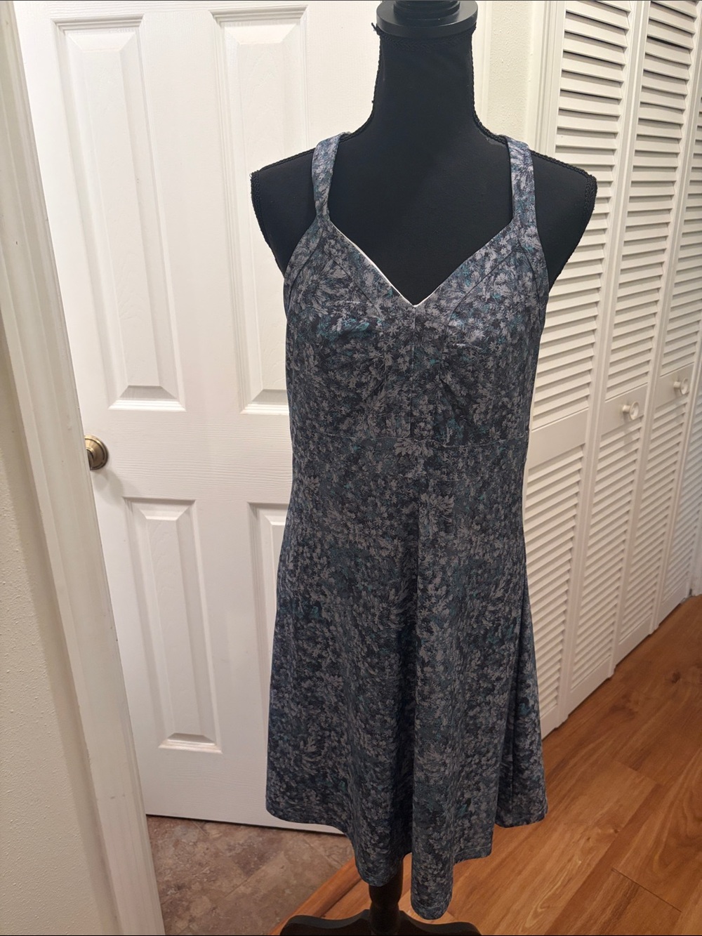 Mondetta Floral Sleeveless Athletic and Travel Sundress